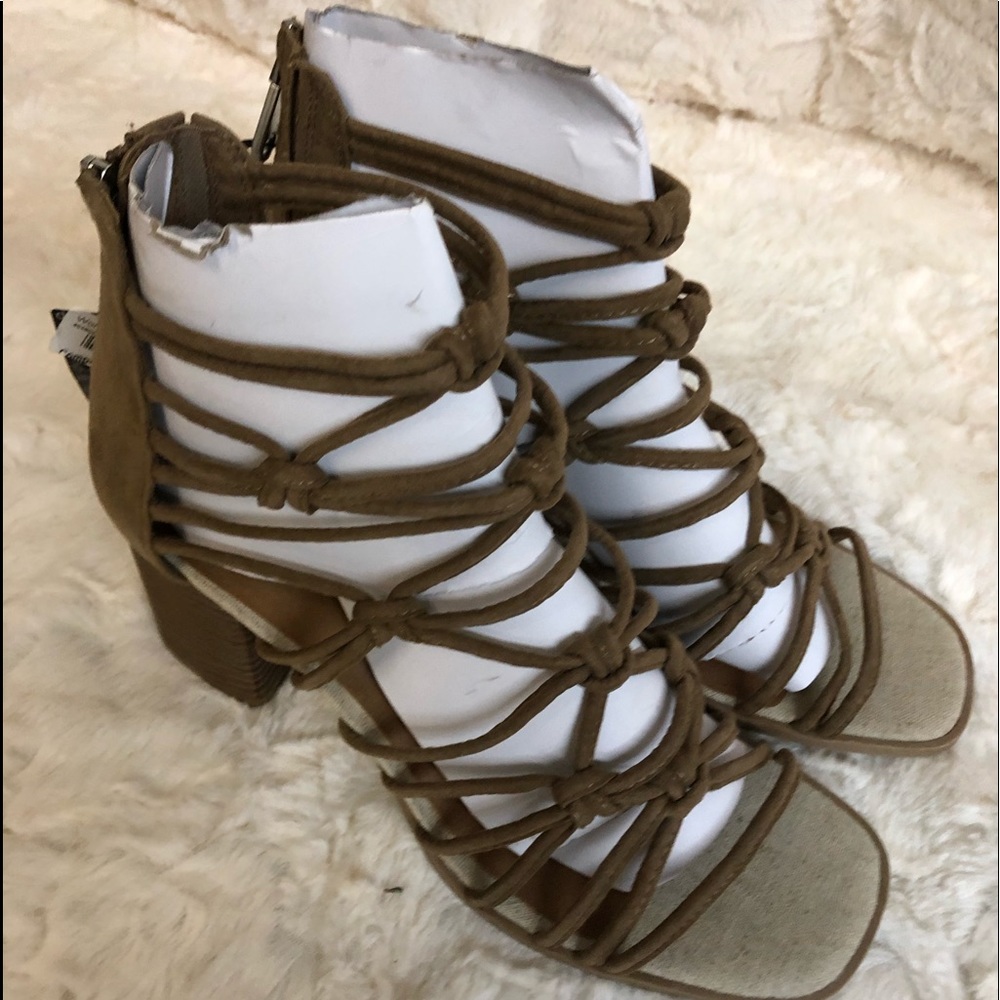 DV by Dolce Vita Tan Strappy Sandals
